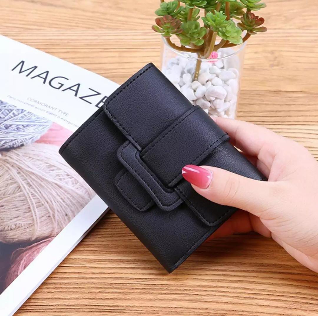 Stylish slim small wallet for women