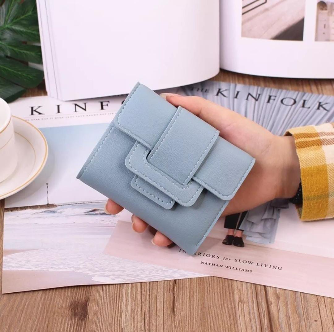 Stylish slim small wallet for women